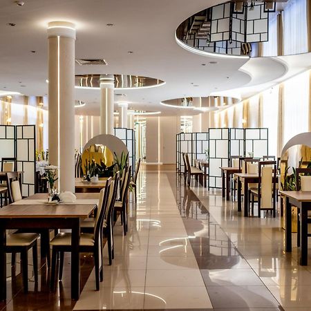 Trzy Korony Hotel Glogow Malopolski Exterior photo